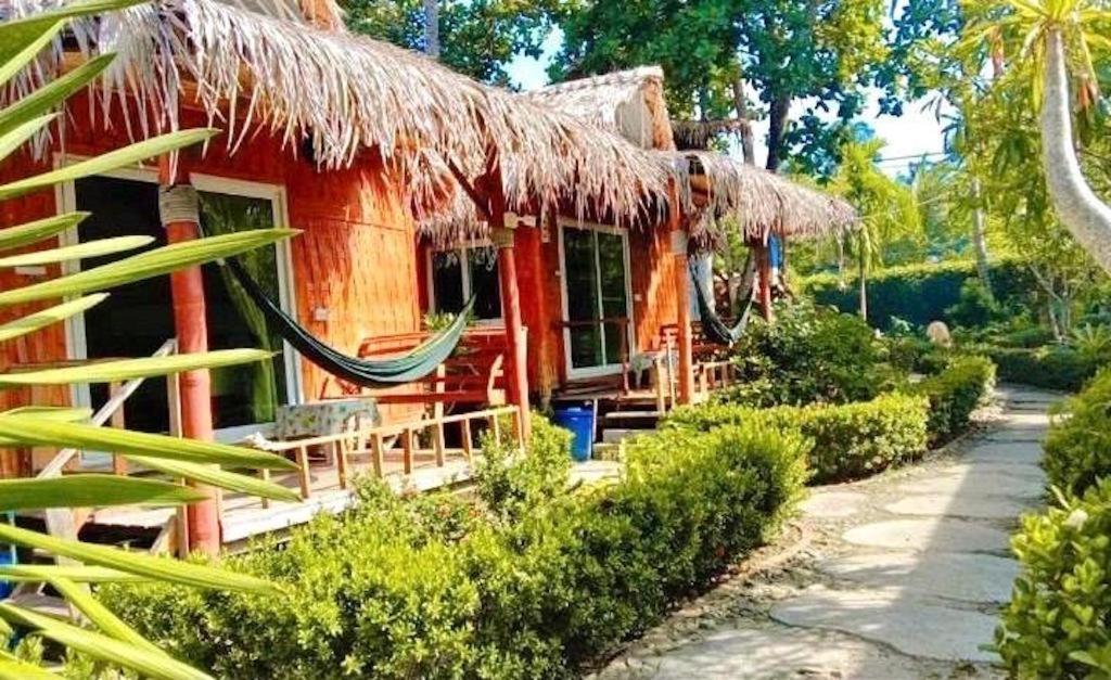 Mook Montra Resort Sea Front Ko Mook Εξωτερικό φωτογραφία