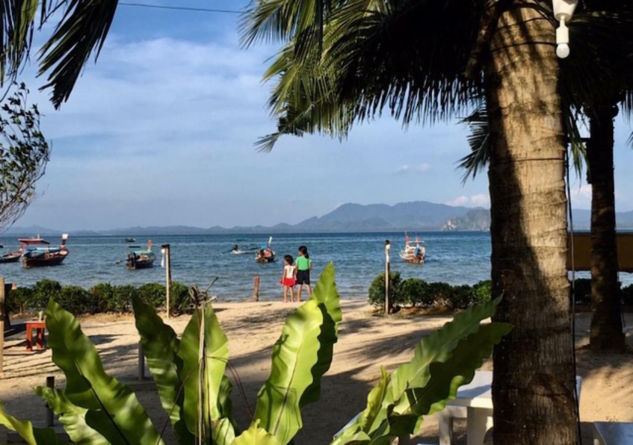 Mook Montra Resort Sea Front Ko Mook Εξωτερικό φωτογραφία